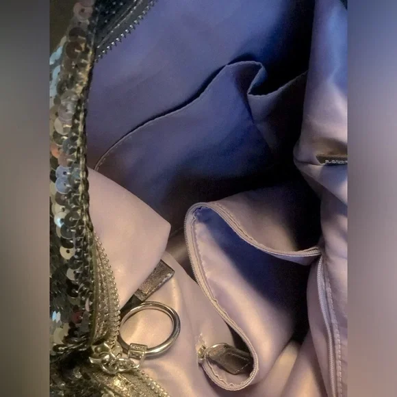 Auth Coach Poppy Silver Sequin Spotlight Tote Bag Medium Great Condition Vintage - Picture 9 of 17